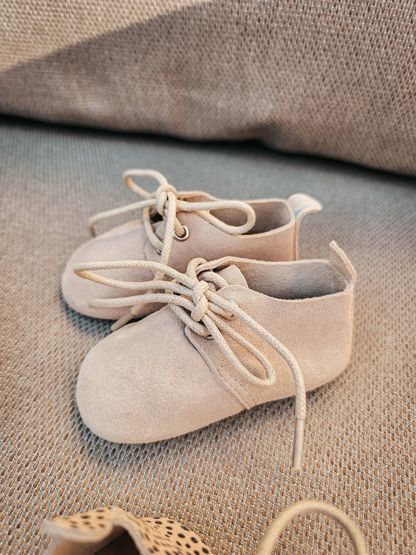 Nova | Babyboots | Ecru suede